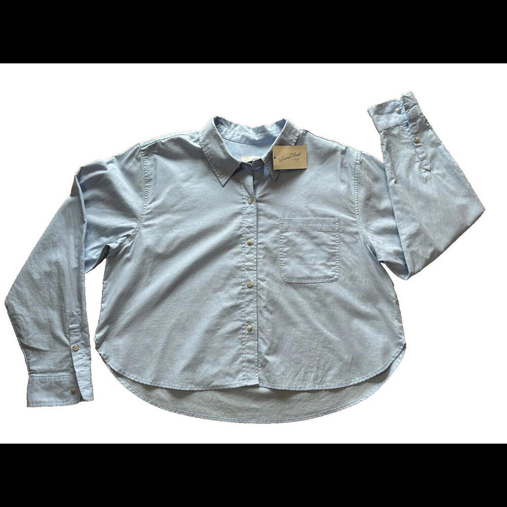 Top UNIVERSAL THREAD Cropped Button Up Size XX-Large *NWT* MSRP $25.00